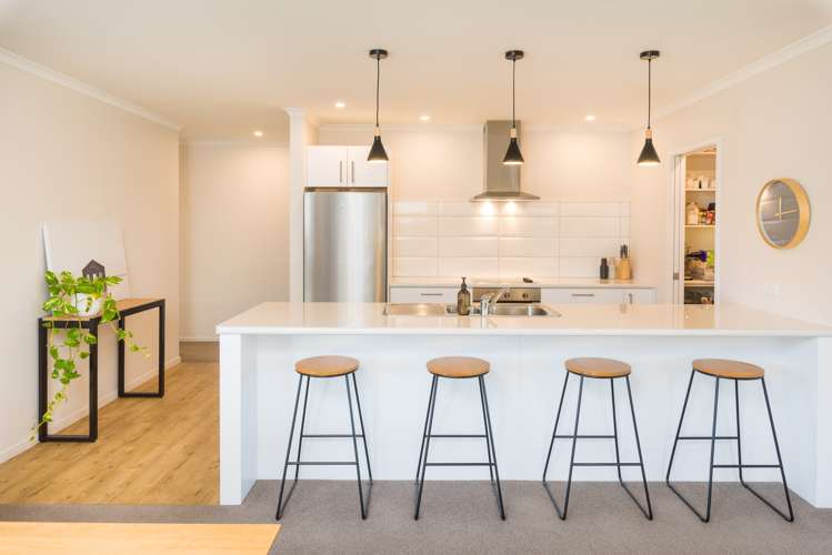 19 Corsair Crescent Burleigh_13