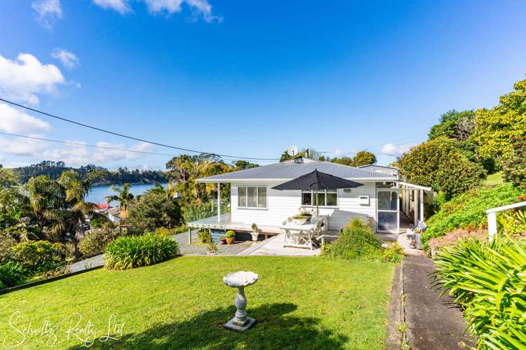 2 Cliff Street Paparoa_33