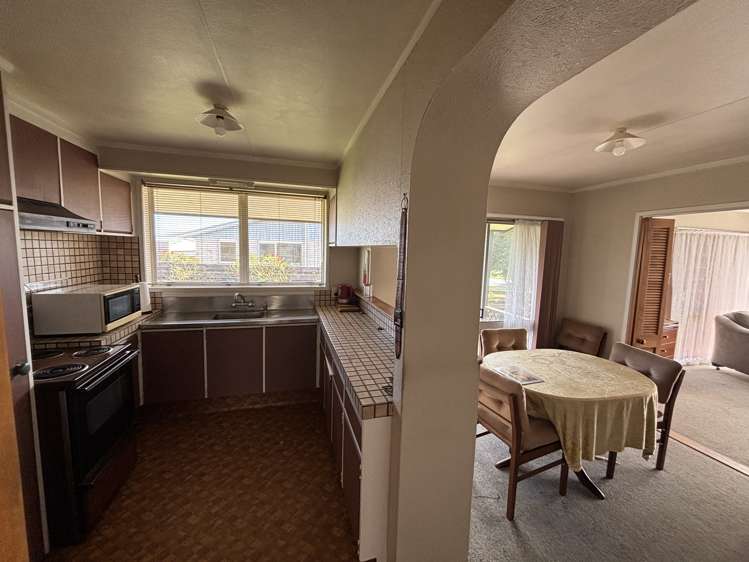 35 East Parkdale Street Tokoroa_6