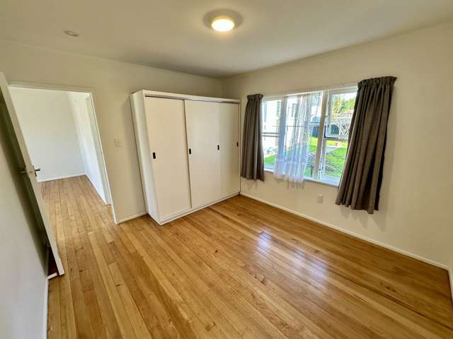 4/4 Rawalpindi Street Mount Albert_3