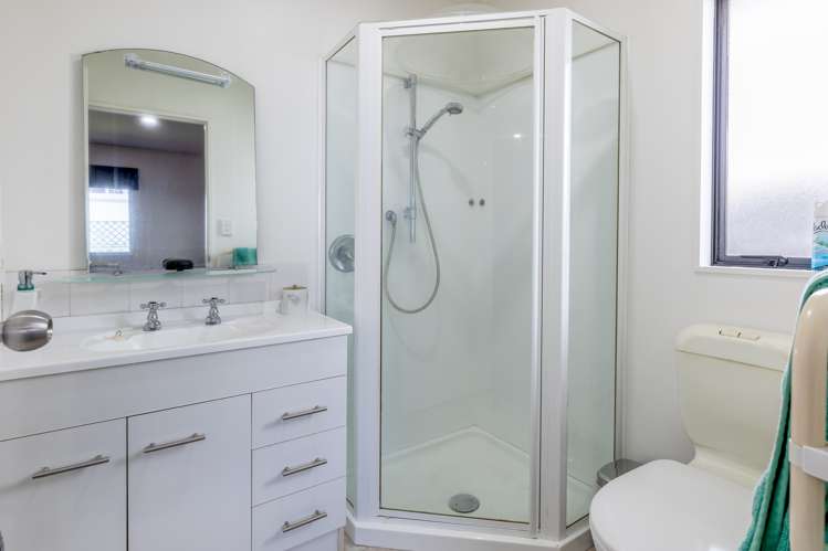 48 Zefiro Drive Massey_14