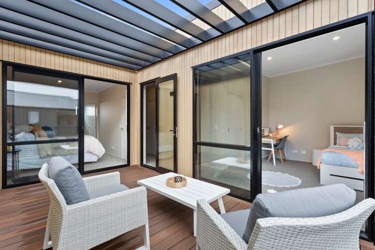 6 Kerewhenua Crescent Hobsonville_12