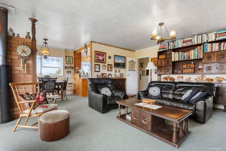 2 Pine Avenue Henderson_12