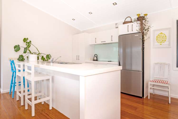 13 Sandy Cove Wainui_7