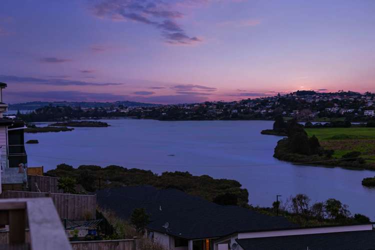 26 Cassidy Drive Orewa_32