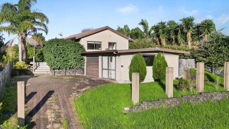 13 Valerie Crescent Okura_4