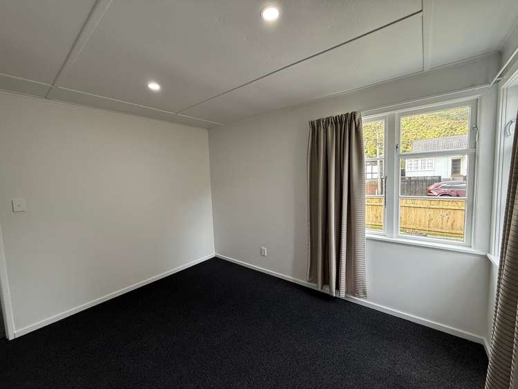 16 Newcombe Street Naenae_21