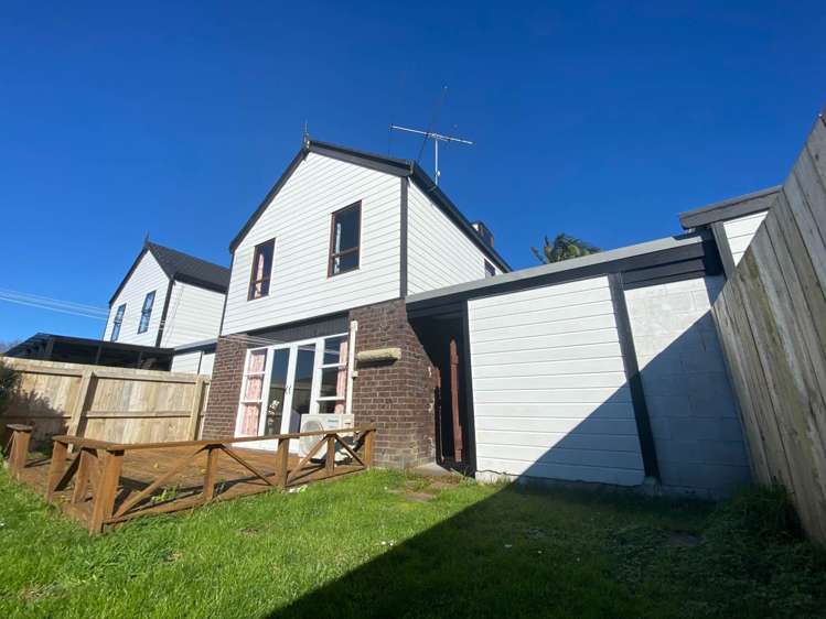 6/7 Koromiko Street New Lynn_10