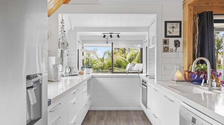 4 Siesta Terrace Gulf Harbour_11