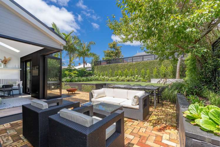 42 First Avenue Kingsland_12