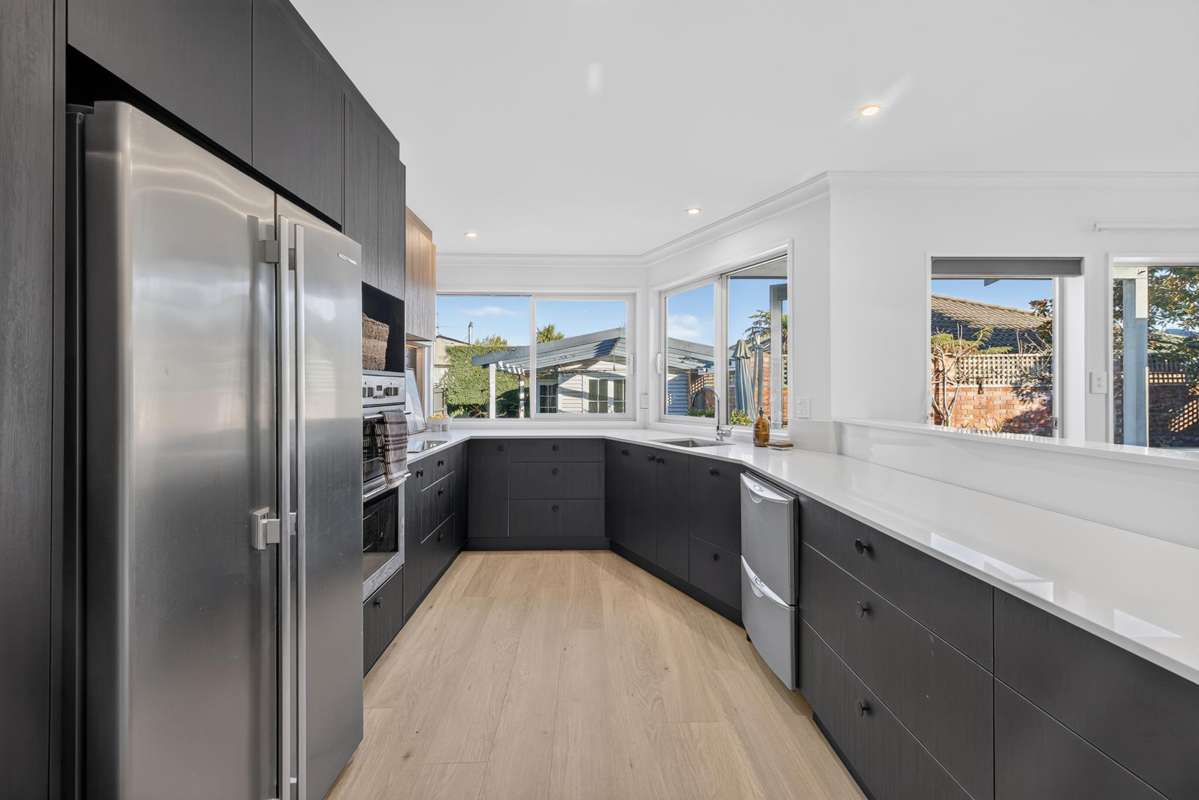 49 Massey Crescent_3
