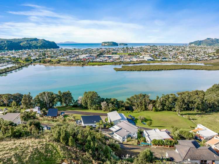 15/135 Waireka Place Whangamata_14