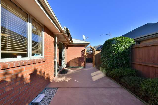 4/108 Yaldhurst Road Sockburn_2