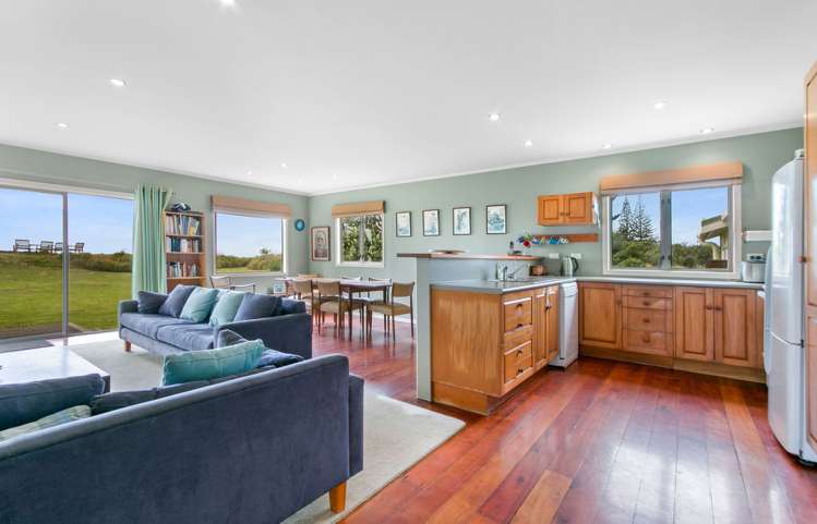 28 Leo Street Waihi Beach_11