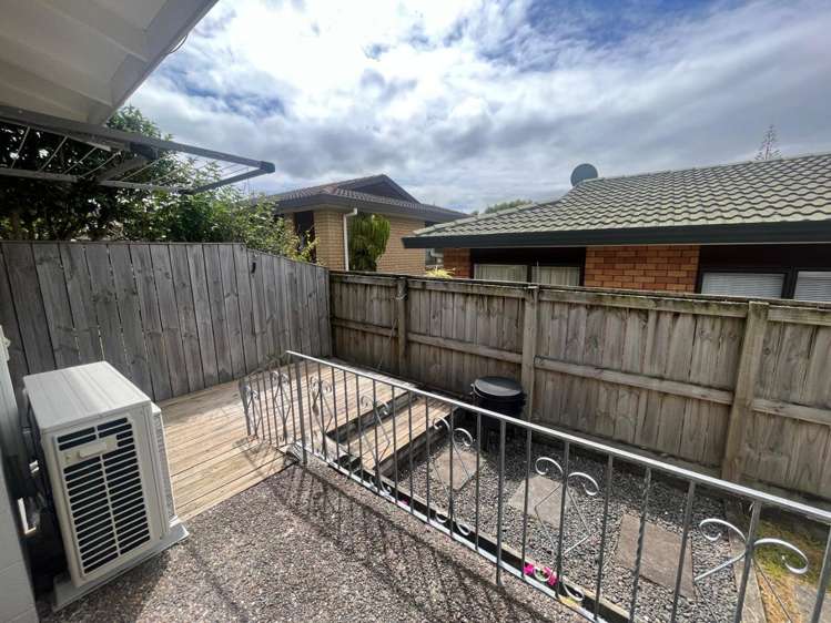 2/40 Bodi Place Te Atatu South_2