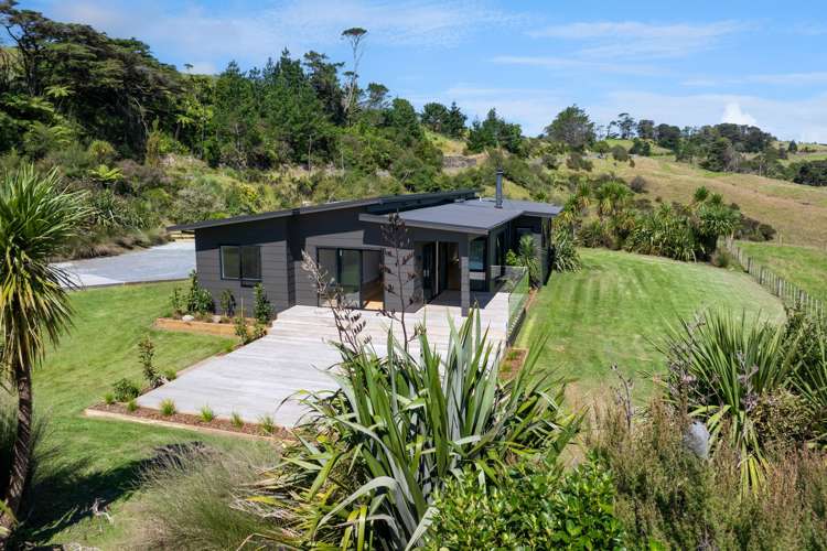 571 Pakiri Road Leigh_18