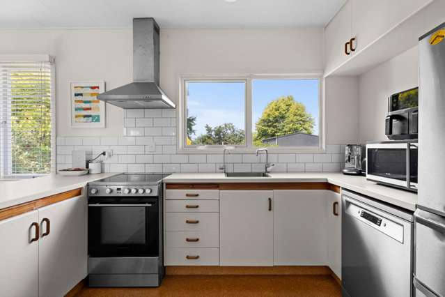 39 Saint Andrews Road Havelock North_3