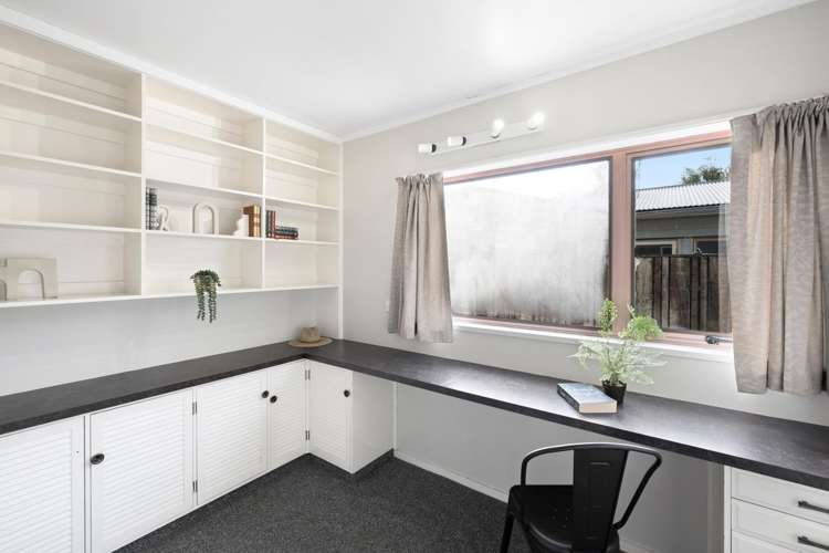60 Pulham Crescent Queenwood_13