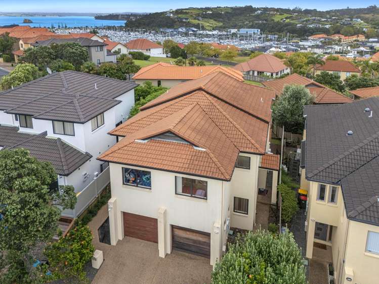 8 Trimaran Drive Gulf Harbour_13