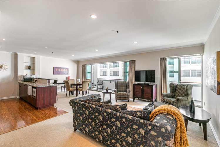 21/143 Quay Street_3