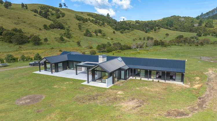 387 Wentworth Valley Road Whangamatā_28