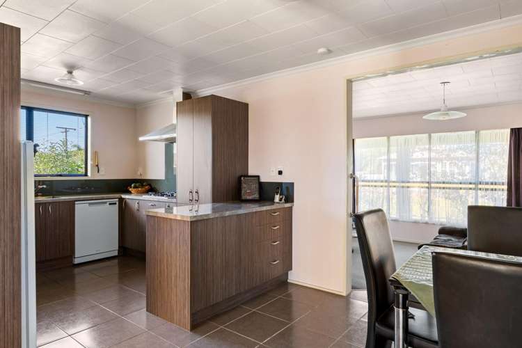 15 Haldane Street Elgin_12