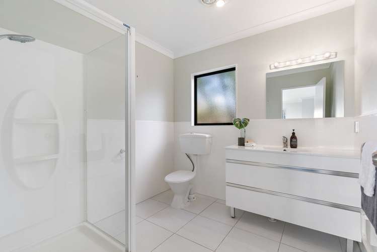 14 Toomer Place Beachlands_8