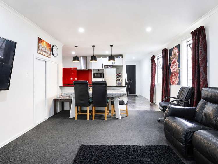 1/61 Cabourne Drive_1