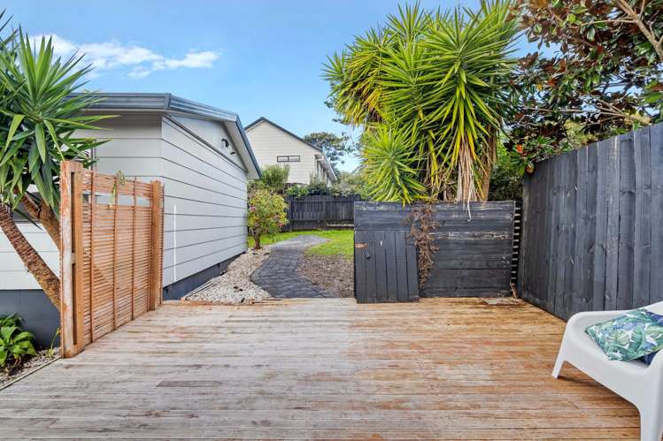15A Ngahere Views Orewa_20