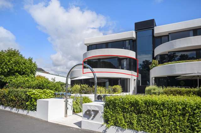 Bay terraces: Your beachfront escape.