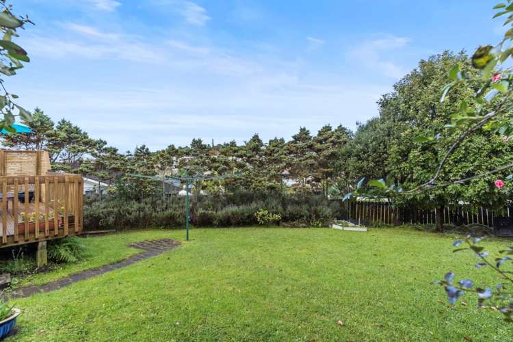 8 Tetrarch Place Totara Vale_15
