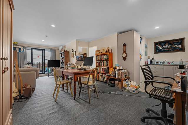 2U/1 Wadier Place Henderson_2