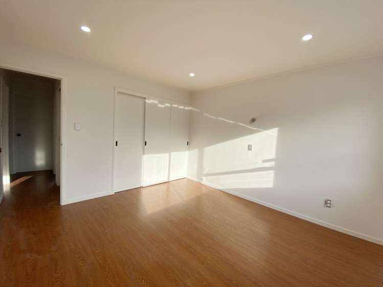 1/73 Butley Drive Farm Cove_13