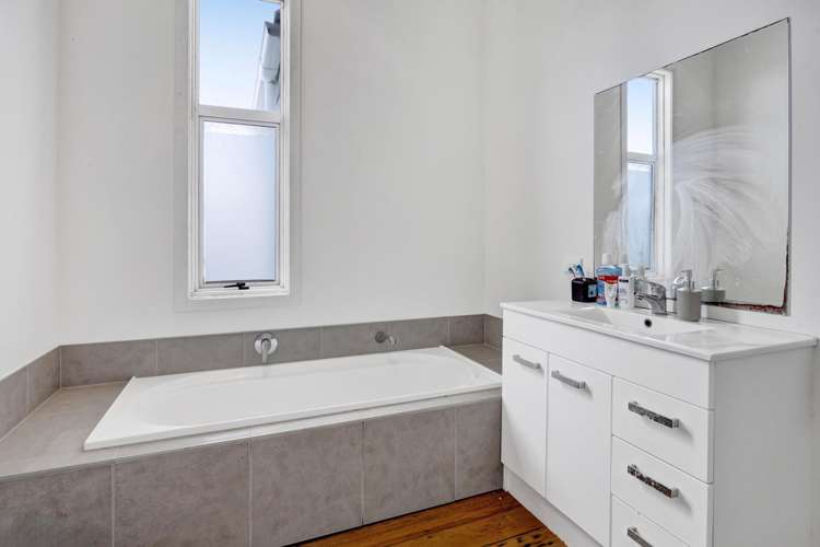 22 Grey Street Hawera_13