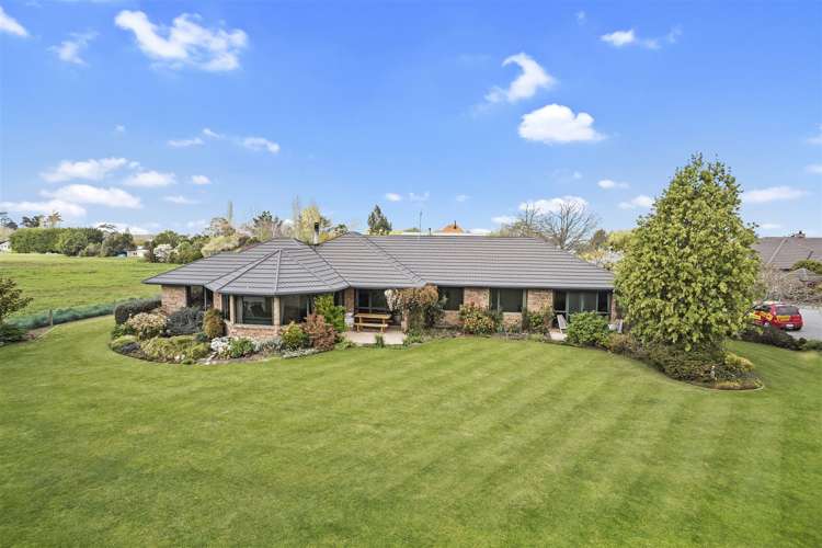 15 Littles Lane Woodend_0