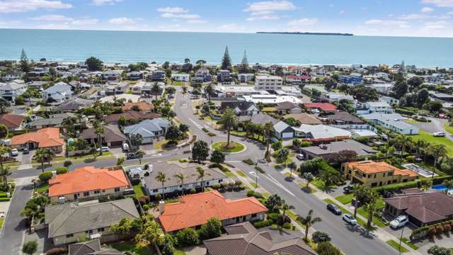 26 Palm Springs Boulevard Papamoa_1