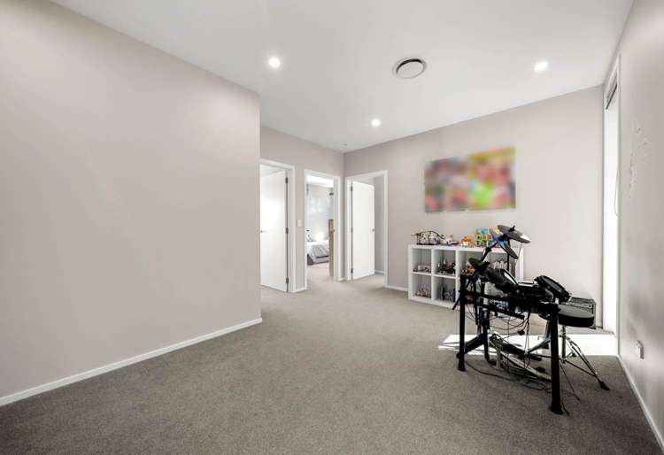 14 Rongoa Road Okura Bush_17