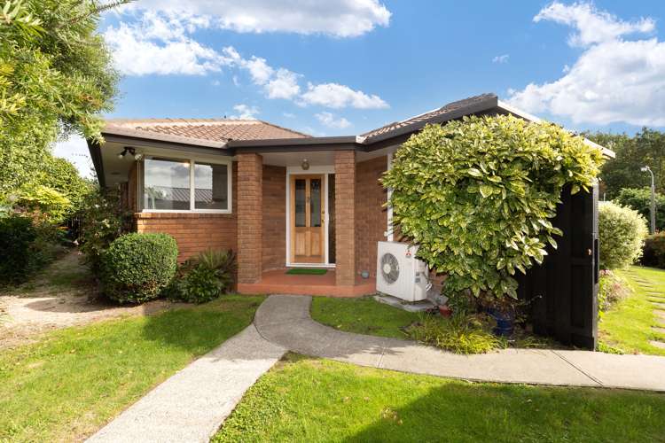 4 Skylark Lane Woolston_28