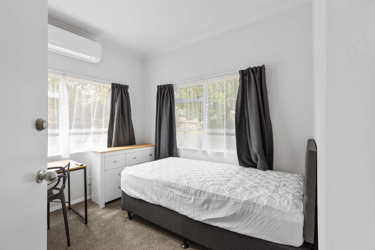 22 Palm Avenue Hokowhitu Palmerston North City Houses for Rent