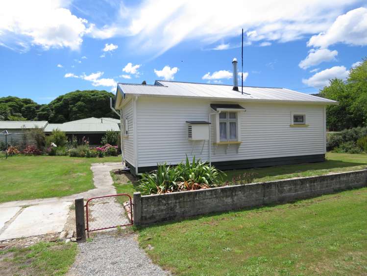 4 Sinnamon Street Reefton_10