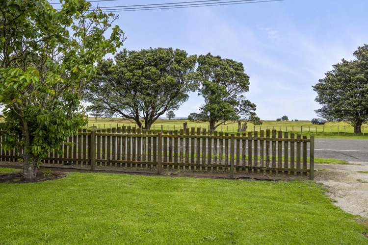 12 Egmont Street Patea_5