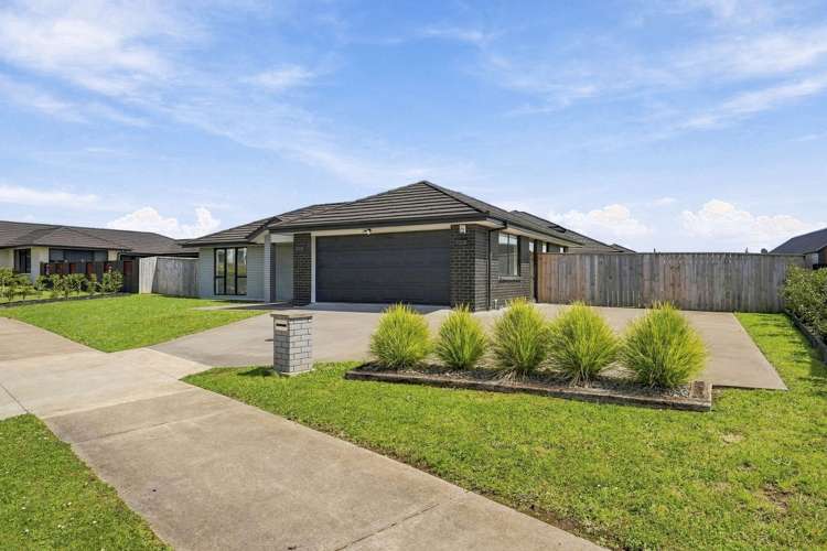 24 Kerr Crescent_0