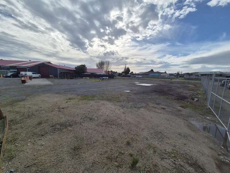 Yard Space 9 Rimu Street Otaki_4