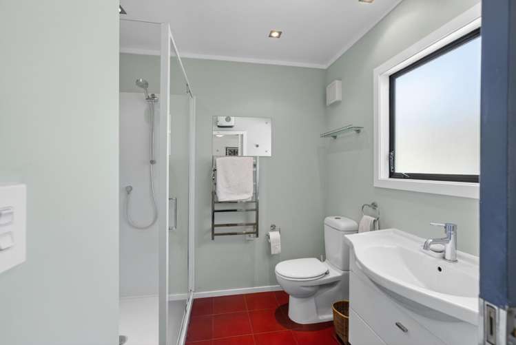 93A Wellington Road Paekakariki_20