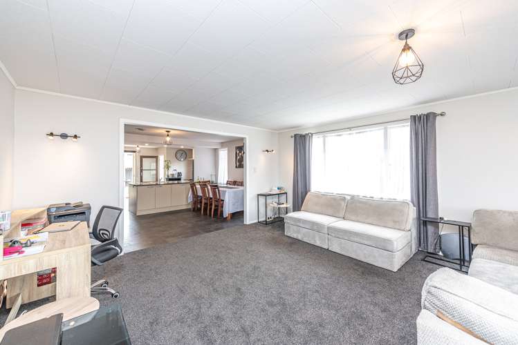 62 Fitzherbert Avenue Tawhero_10