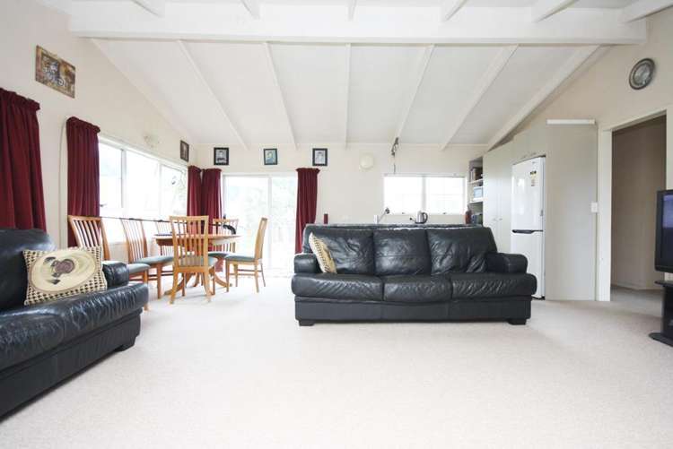 109 Lorraine Place Whangamata_6