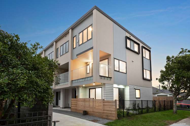 1/11 Hereford Street_0