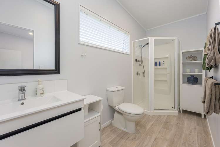 5a Mollyhawk Rise Arkles Bay_13