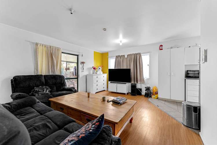 11 Gordon Road Papatoetoe_13