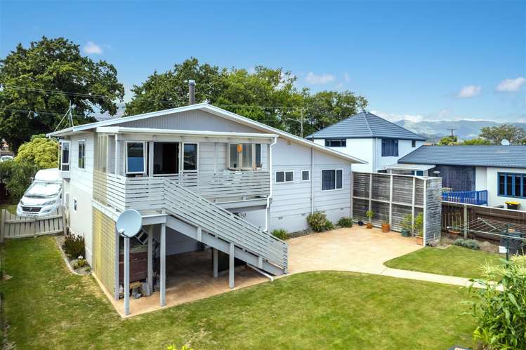 212 Nayland Road Stoke_1